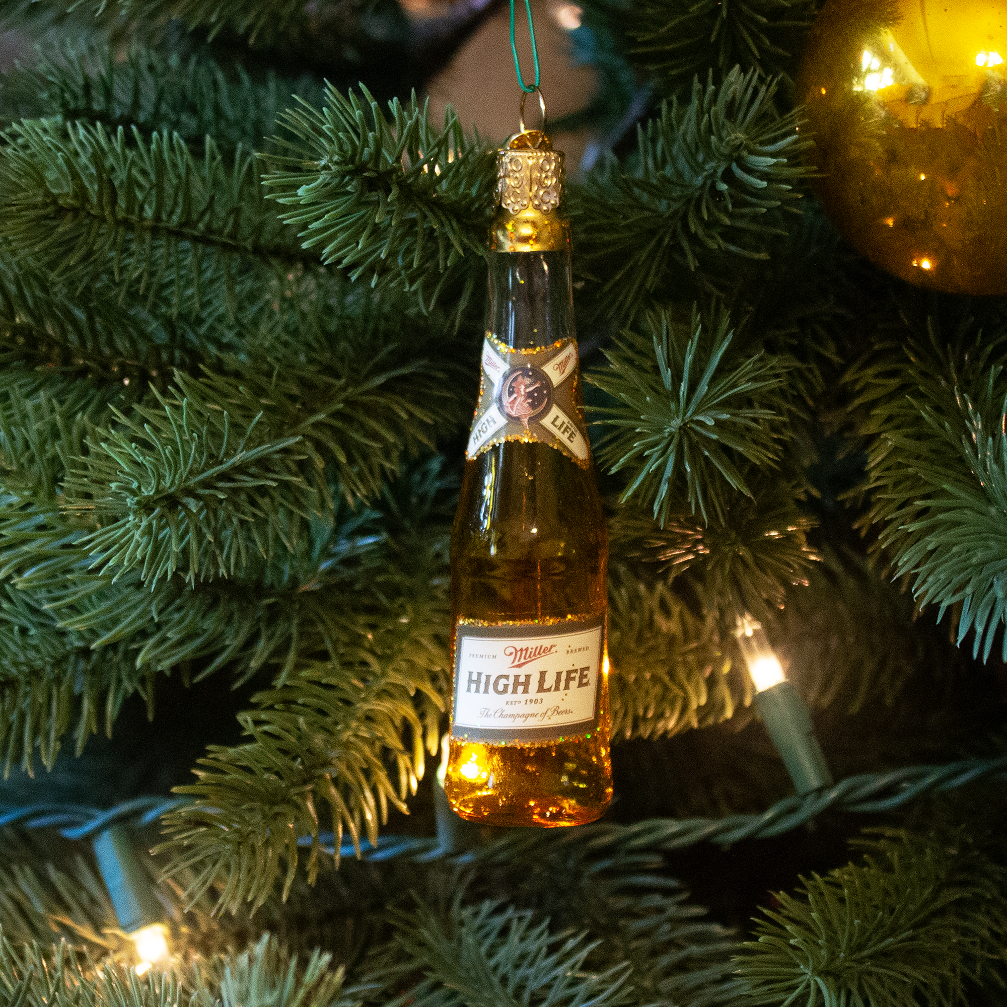 HIGH LIFE BOTTLE ORNAMENT