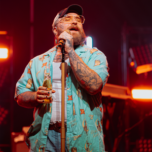 HIGH LIFE TEAL PATTERNED BUTTON UP